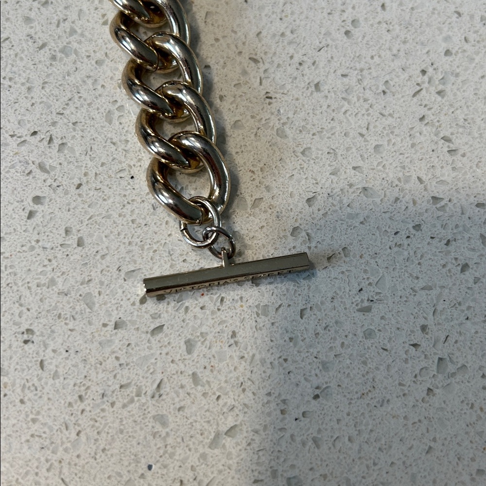 Victoria’s Secret Chunky Chain Bracelet – Crystal Link Accent ✨ - Picture 7 of 8